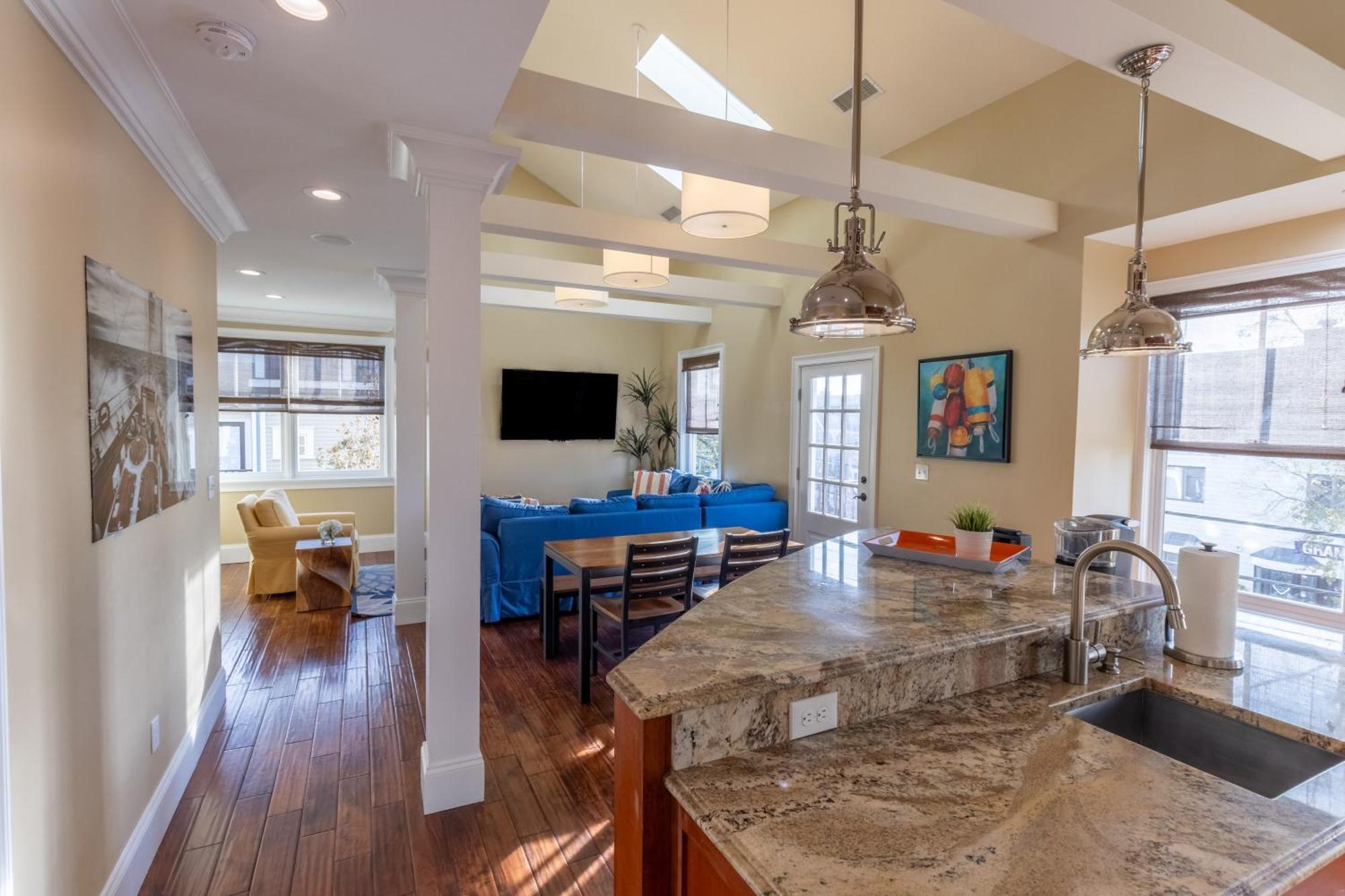 The Newport Lofts - 546 Thames Street公寓 外观 照片
